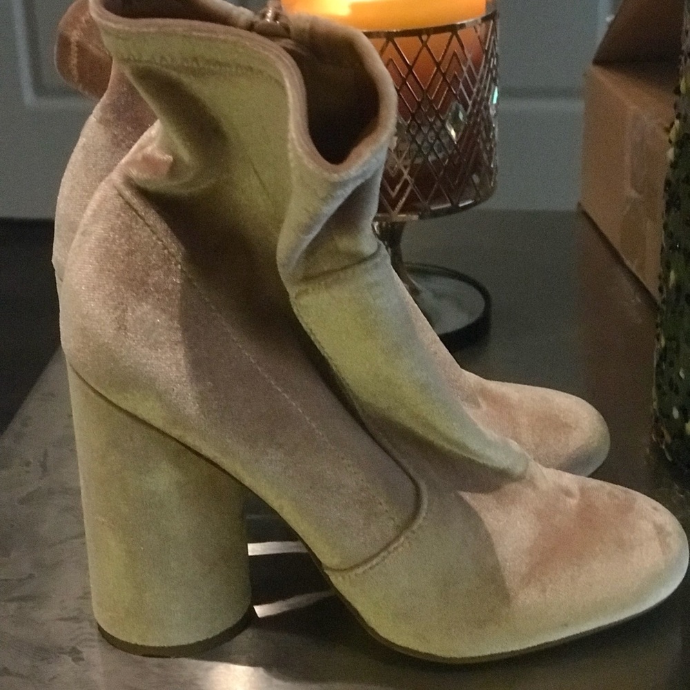 Pink bootie